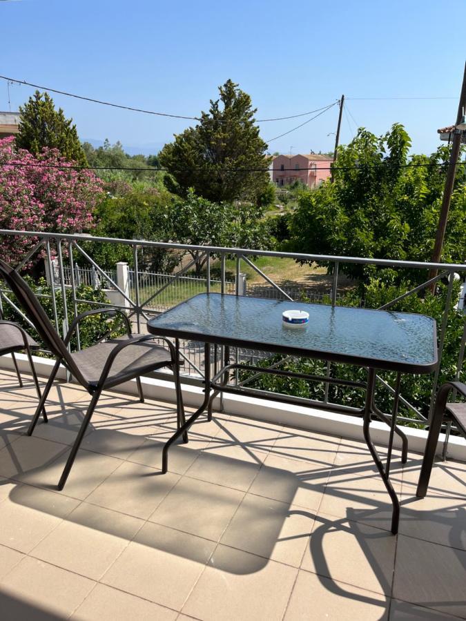 Koulouras Holiday Apartments Nikolaiika ภายนอก รูปภาพ